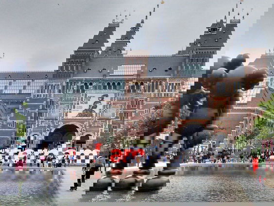 Geurkaart laat je 300 jaar terug in de tijd reizen in Amsterdam: "Waren veel meer dieren in de stad"