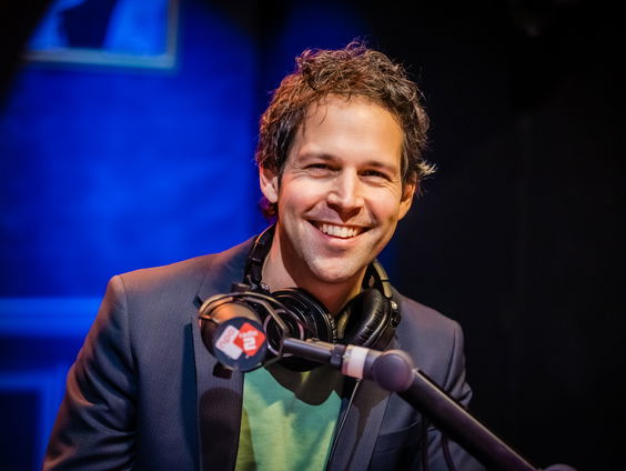 Illusionist Victor Mids over oudejaarsavond!