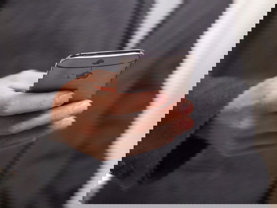 Waarom er op Chinese social media codetaal als 'bidden voor Amsterdam' gebruikt wordt