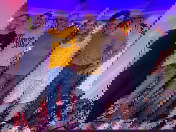 Elephant speelt 'Enemy' live @ Blokhuis