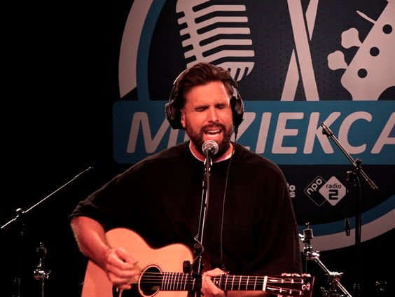Nick Schilder - Sinds Jij Me Verliet | live in Muziekcafé