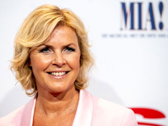 Jeroen herkent metéén dat Irene Moors de mystery guest is