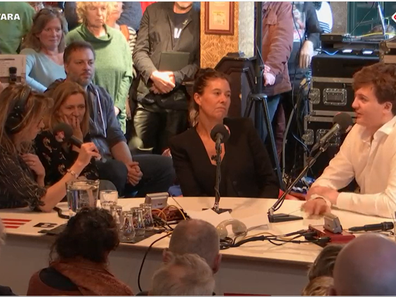 Mauk Bresser van de JOVD en politiek verslaggever Floor Bremer over verdeeldheid op het VVD-congres