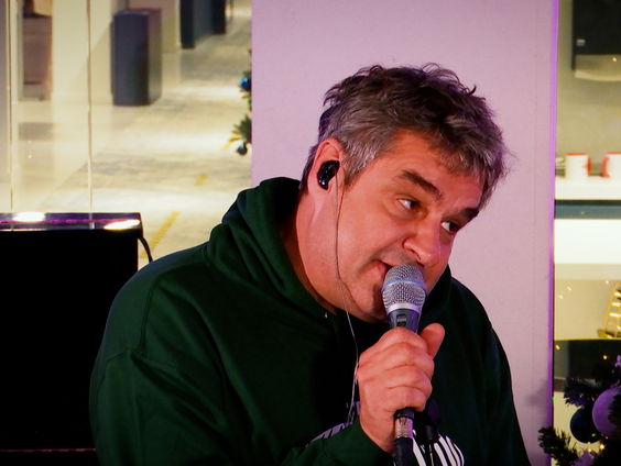 Frank Lammers & Ricky Koole & Ocobar - My Own Damn Christmas Tree (Live @ Giel)