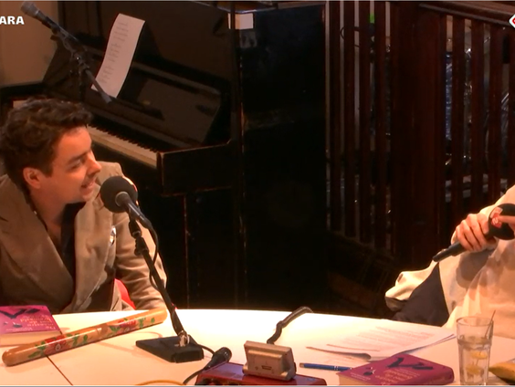 Christiaan Kuyvenhoven over zijn boek ‘De maestro met de breinaald’, op zoek naar het geheim van de grote ...