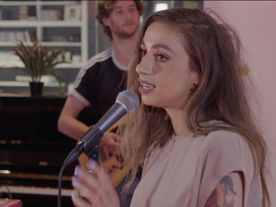 Nona kijkt uit naar de release van haar nieuwe plaat: 'Ik ben er wel ready voor'