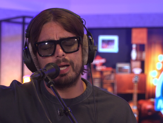 Waylon - Niets Voor Lief | live in Muziekcafé