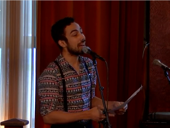 Cabaret: de Kerstgedachte van Aron Elstak