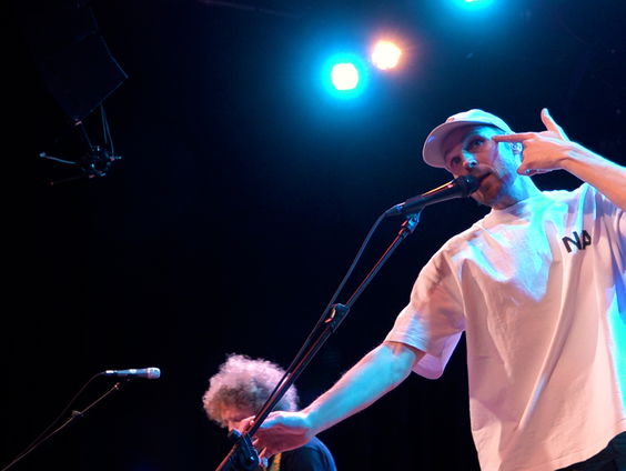 Goldkimono - Money In My Head | live in Muziekcafé