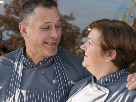Luisteraar Rien Baas maakt de derde lekkerste grillworst van Nederland