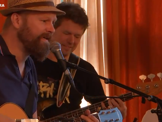 Baby get higher - Van Velzen