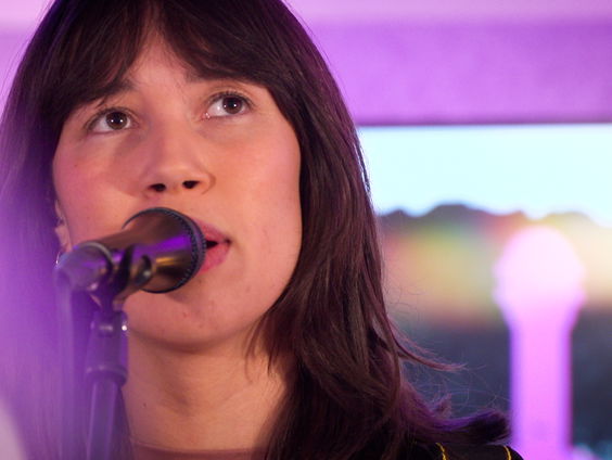 MEAU - Dat Heb Jij Gedaan (Live @ Giel)