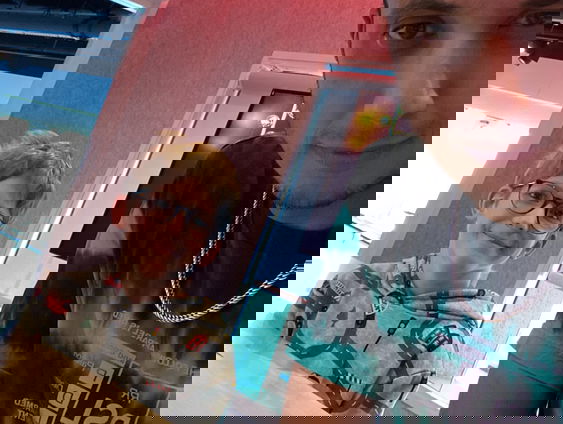 LEGO-bouwer Roel is op bezoek in de studio