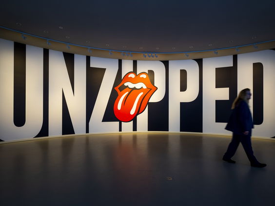 Groninger Museum haalt €23.000 op met Rolling Stones veiling: "Eigenlijk is het veel meer waard"