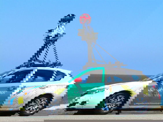 Waarom het op Google Street View altijd mooi weer is? Rachid Finge legt uit!