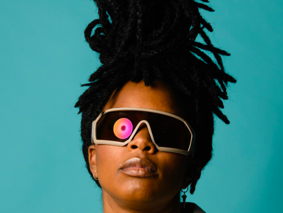 Shary-An: "Vier het leven, vier de liefde" in Tekstuele Voorlichting