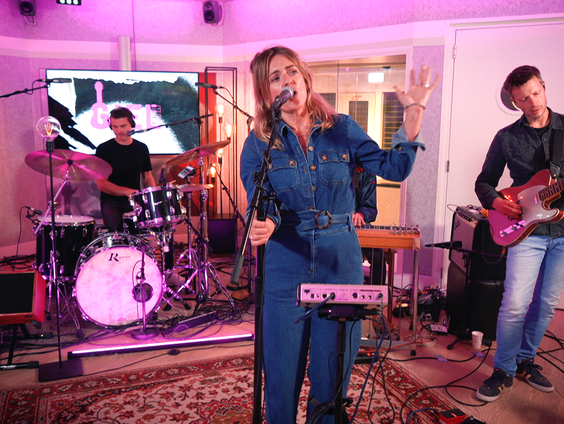 Deborah Parlor - Wild Horses (Rolling Stones cover) (Live @ Giel)