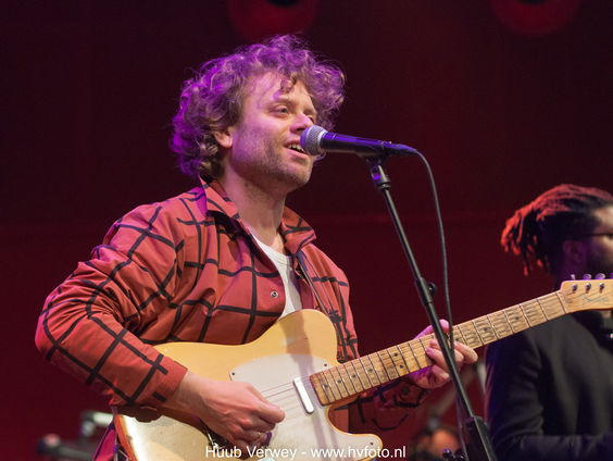 Jan-Willem verrast Benny Sings met nominatie Gouden Notekraker