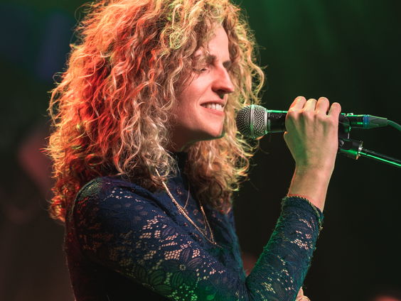 The BlueBirds - White Christmas | live in Muziekcafé