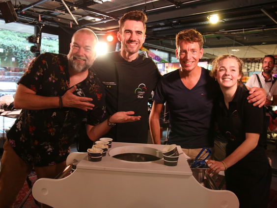 Luisteraars beoordelen Jan-Willem Start Op! ijs met een 4,4 sterren