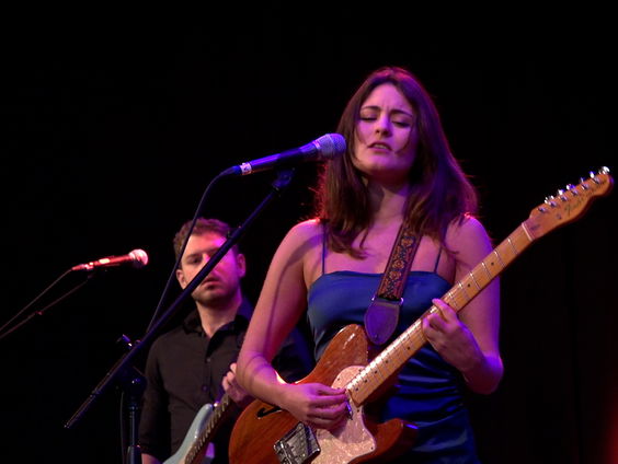 Lorrèn - Pieces live in Muziekcafé