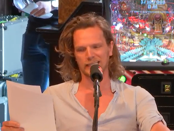 Cabaret: extra verlof voor vrouwen