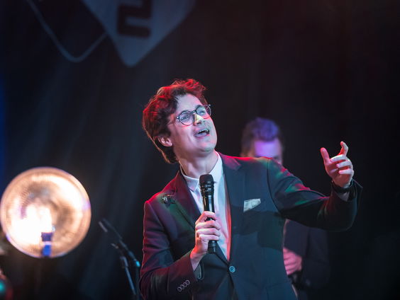 Dennis van Aarssen - Winter Wonderland | live in Muziekcafé