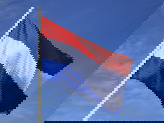 Sjors Fröhlich maakt 'Lintjes-cappuccino'