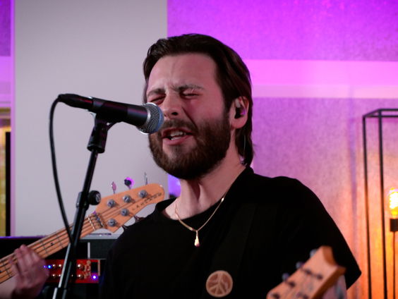 Laurence Jones - Purple Haze (Jimi Hendrix Cover) (Live @ Giel)