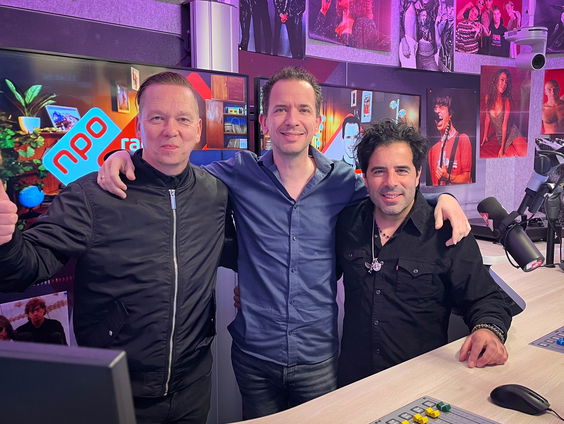 Van Dik Hout viert 30 jaar Stil In Mij met een groot jubileumconcert