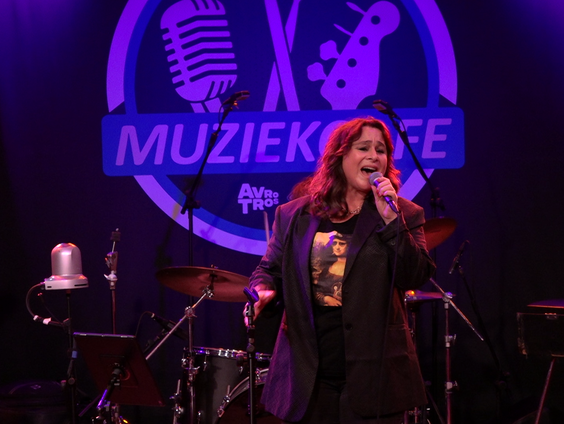 Trijntje Oosterhuis & Xander Vrienten - De Namen En De Plaatsen | live in Muziekcafé