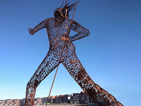 'De Vreedzame Krijger' is één van de finalisten van de buitenkunstverkiezing 2022