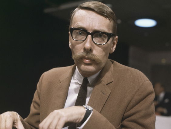 Biografie Gerrit Kouwenaar verschijnt