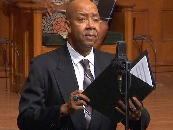 Wiekent Charles S. Brown?