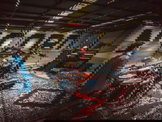 Hollandse Nieuwe! Caravan III van Julian Schneemann, deel III: slagwerk