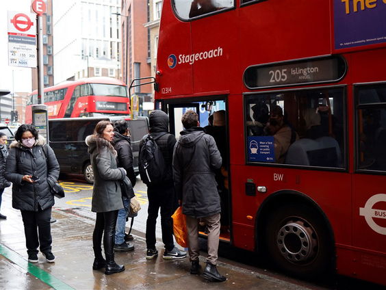 Brits treinpersoneel staakt drie dagen lang