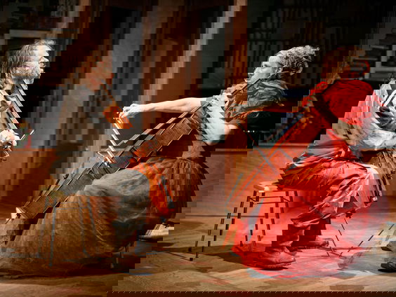 Cellist Doris Hochscheid over haar voorstelling "Caffè Sospeso"