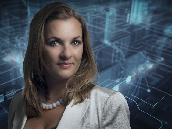 Vrouwen leren over cyberveiligheid bij inlichtingendiensten