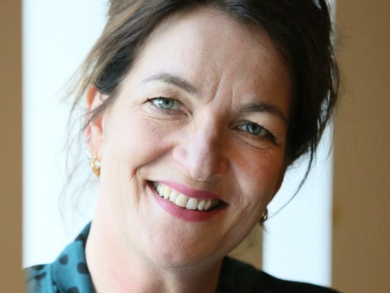 Vanuit de coulissen: Malou Gorter