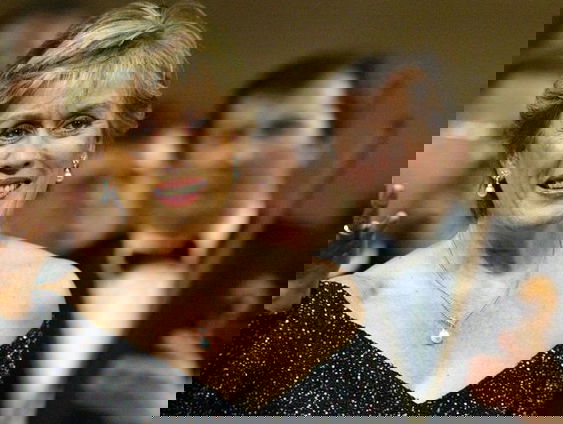 Kiri Te Kanawa - His eyes, her eyes