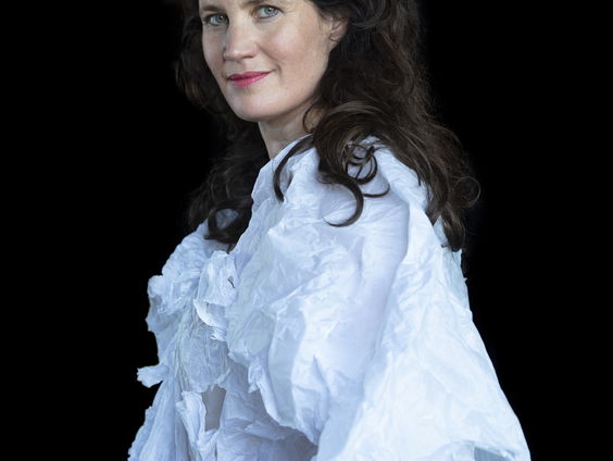 Vanuit de coulissen: Julika Marijn