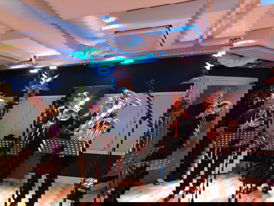 Live @ De Klassieken: Amsterdam Low Brass & Lucas van Lierop