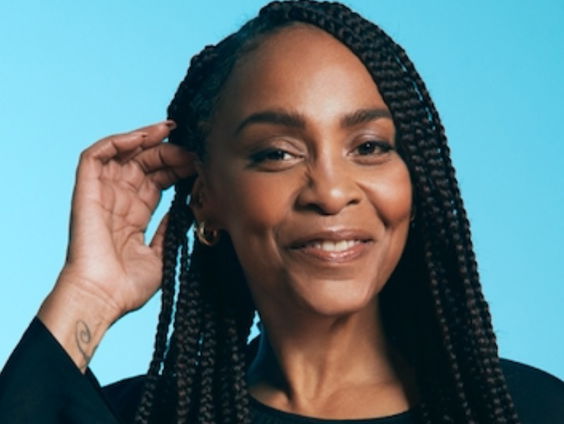 Vanuit de coulissen: Lucretia van der Vloot