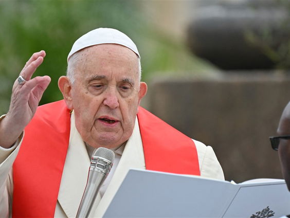 Drukke dagen voor de paus aangebroken