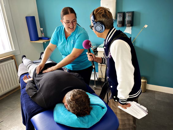 Fit met Klassiek: Masseuse Mechteld van Doorninck kalmeert haar klanten met klassieke muziek