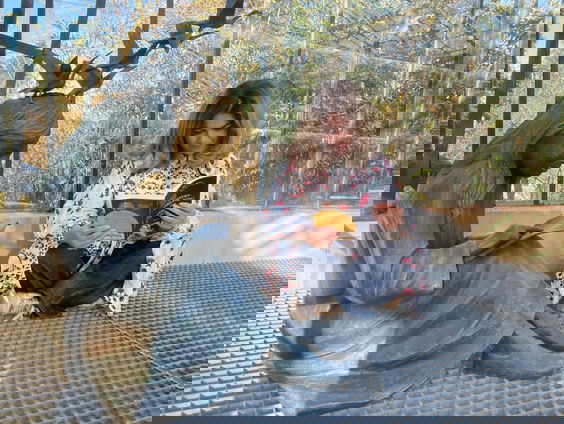 Terugblik op het jaar met een gedicht: Mira Feticu