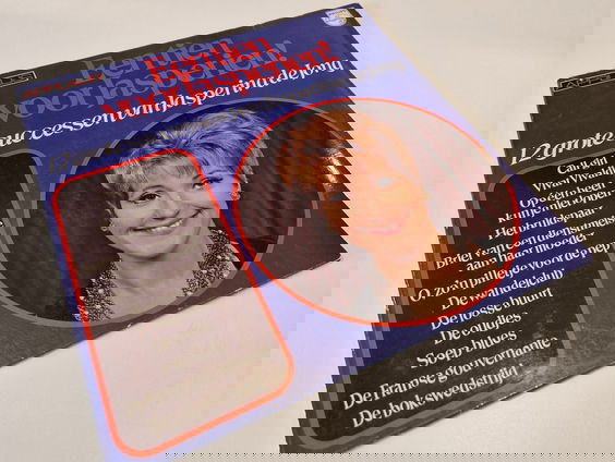 Plaatwerk #14: Een tien voor Jasperien!