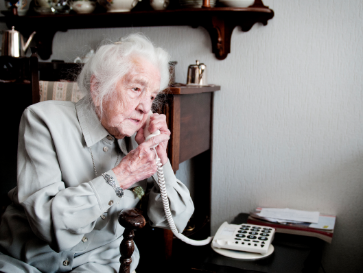 Gedicht: Lied, van Charles Simic