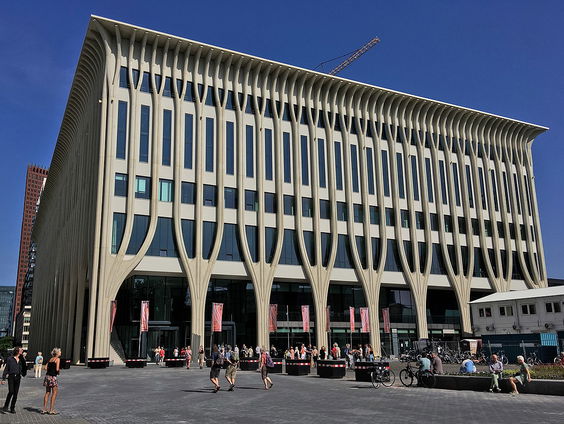 Nog teveel beginnersfouten in het Haagse cultuurcomplex Amare