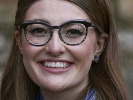 Britse saxofonist en radiopresentator Jess Gillam speelt morgen in het Concertgebouw